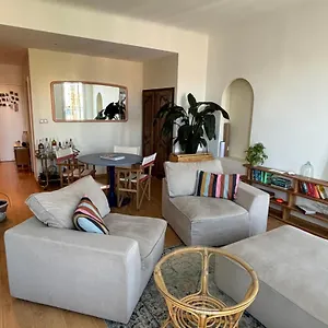 In In Palais Longchamp, Séjour chez l'habitant Marseille